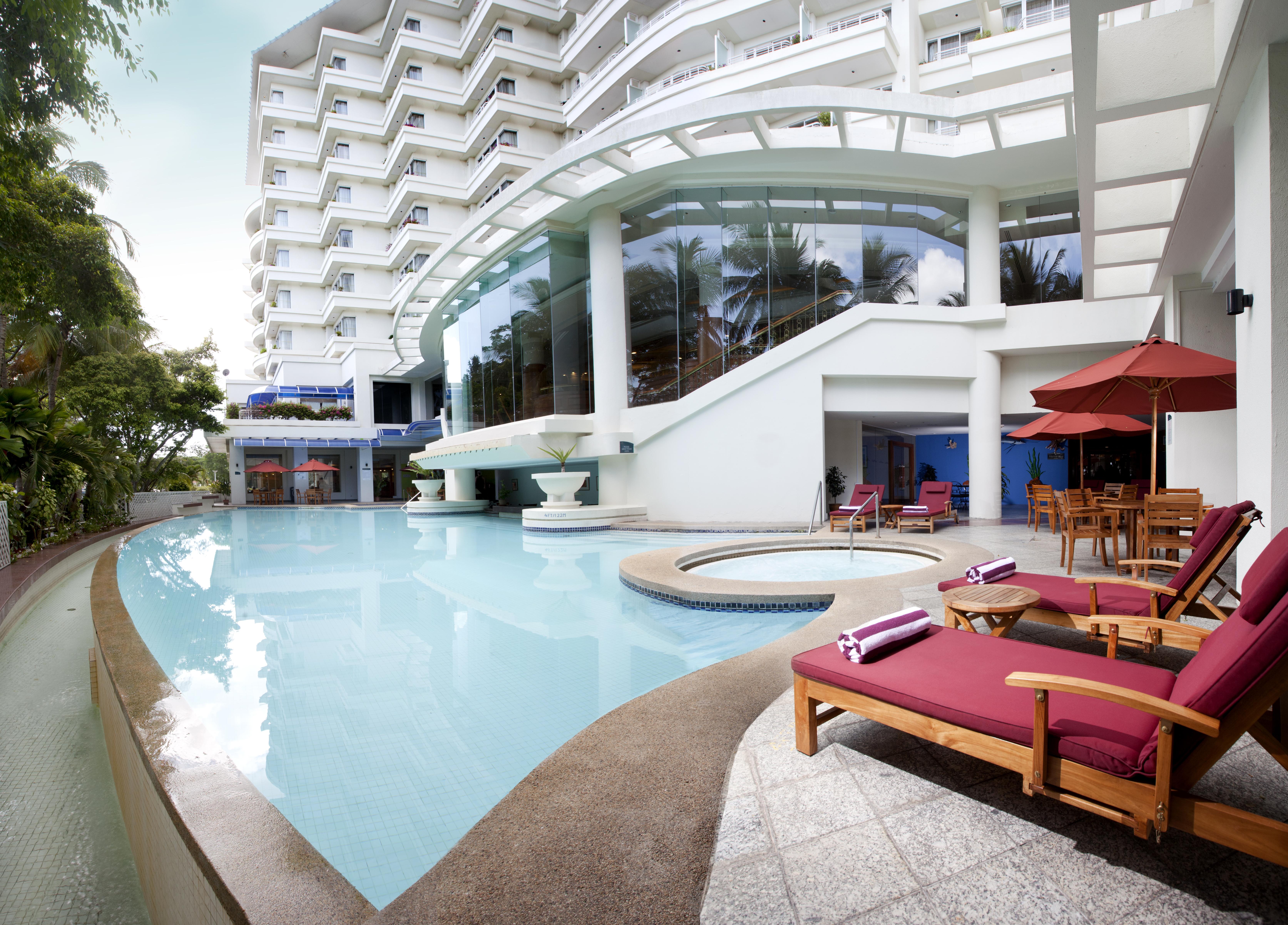 Dorsett Grand Labuan Hotel Bagian luar foto