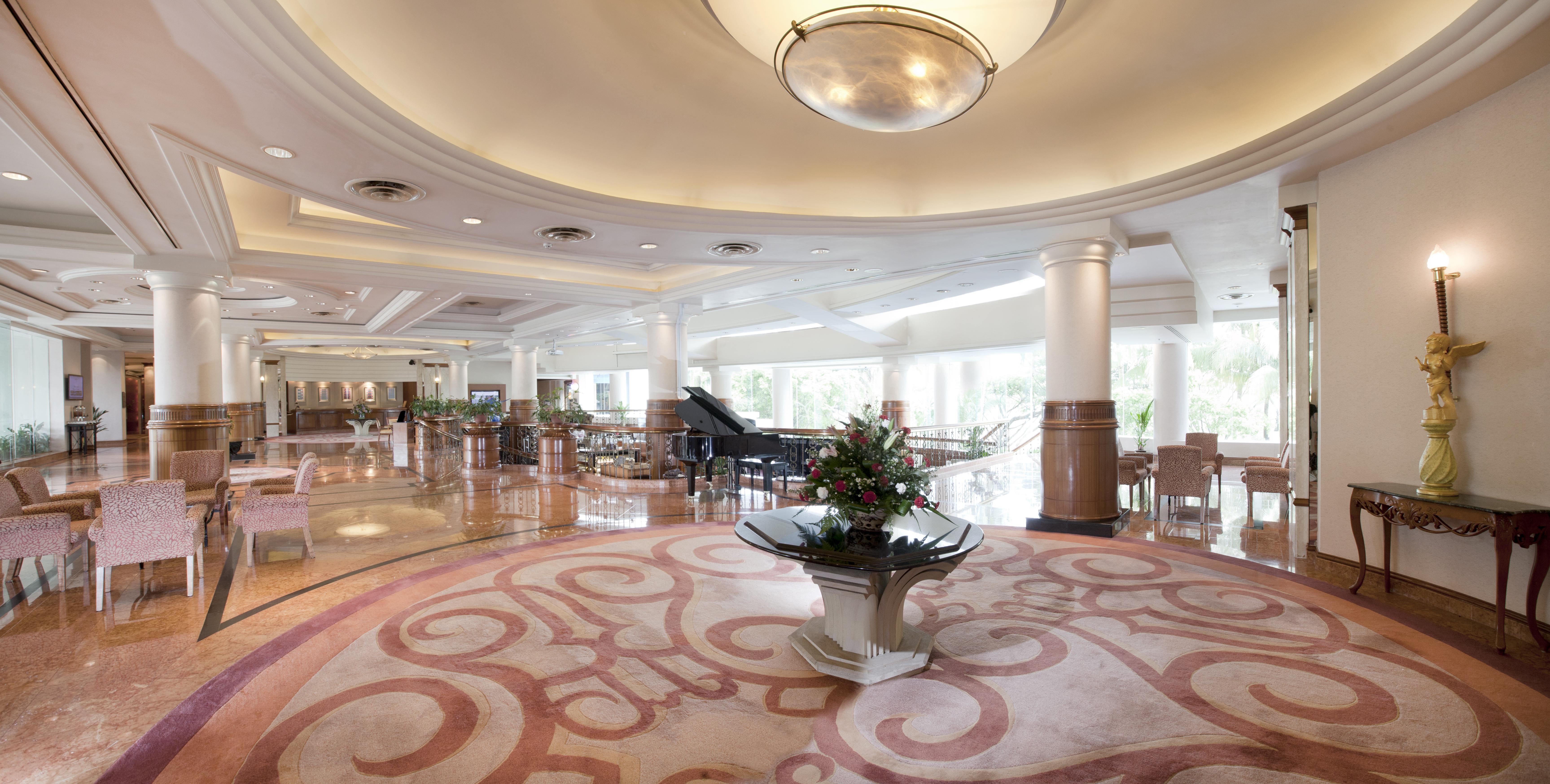 Dorsett Grand Labuan Hotel Bagian luar foto