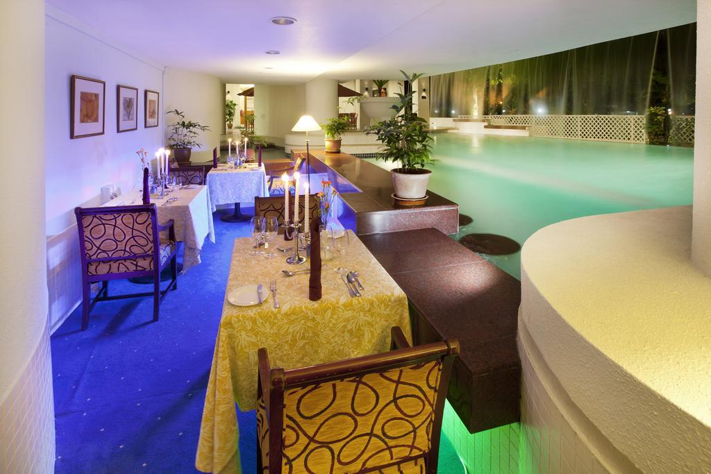 Dorsett Grand Labuan Hotel Bagian luar foto