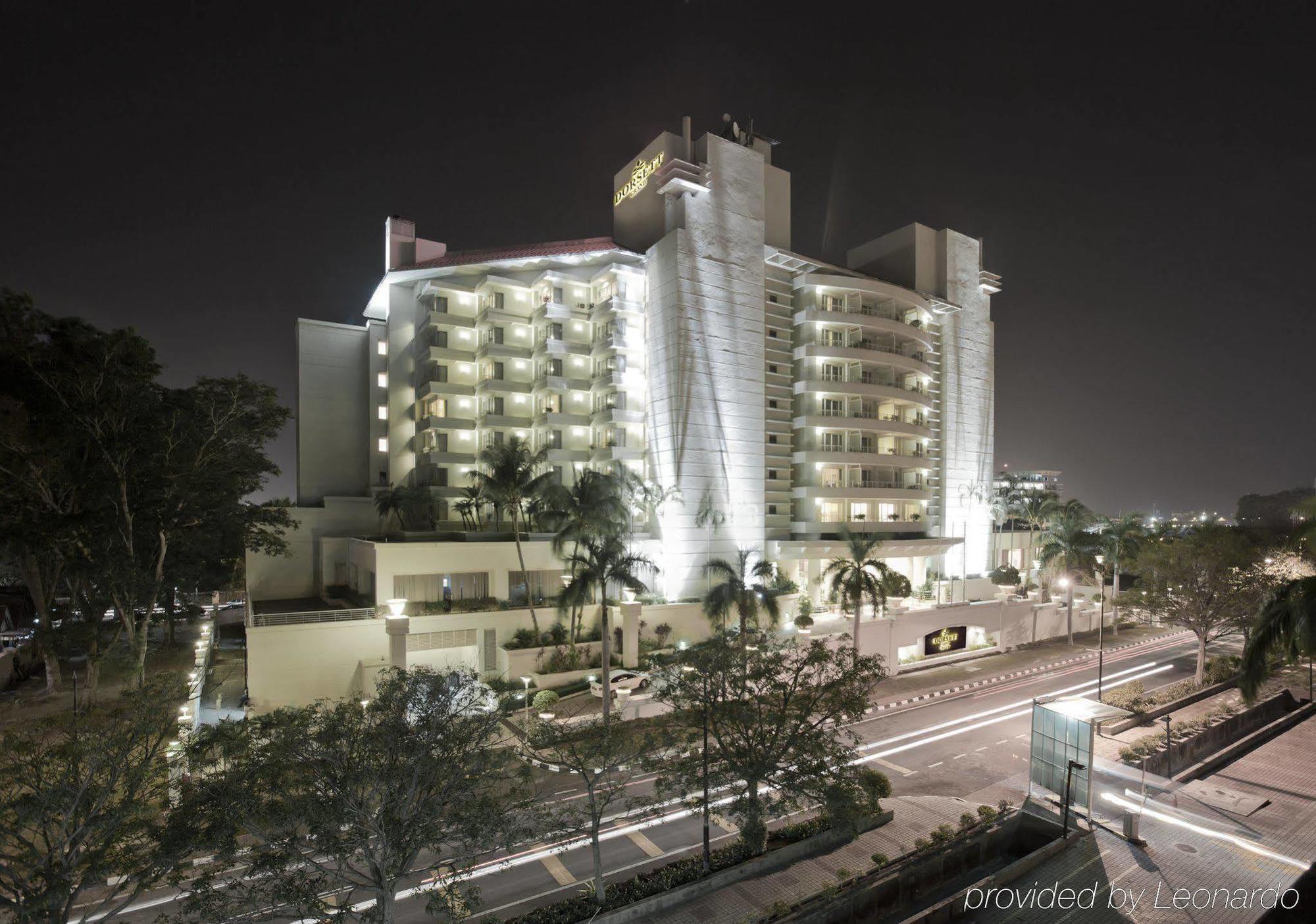 Dorsett Grand Labuan Hotel Bagian luar foto