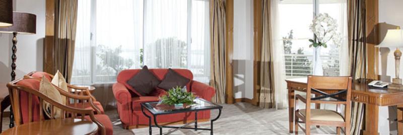 Dorsett Grand Labuan Hotel Bagian luar foto