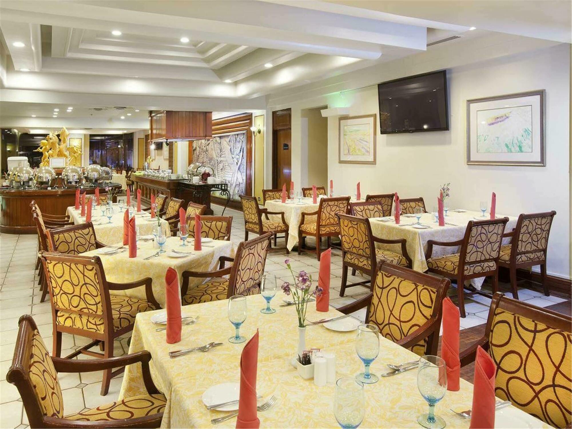 Dorsett Grand Labuan Hotel Bagian luar foto